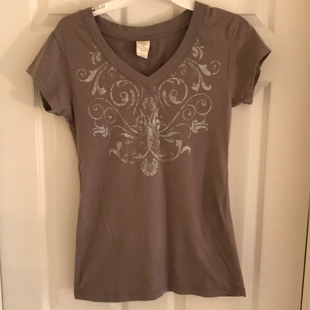The Balance Collection. Elegant Gray V-Neck Women’s Top. Size Large